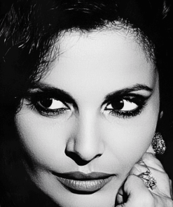 Amalia Rodrigues Black and White Diamond Painting