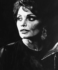 Monochrome Amalia Rodrigues Diamond Painting