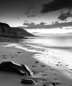 Monochrome Beach Scene Diamond Painting