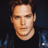 Dominic Sherwood Celebrity Diamond Painting